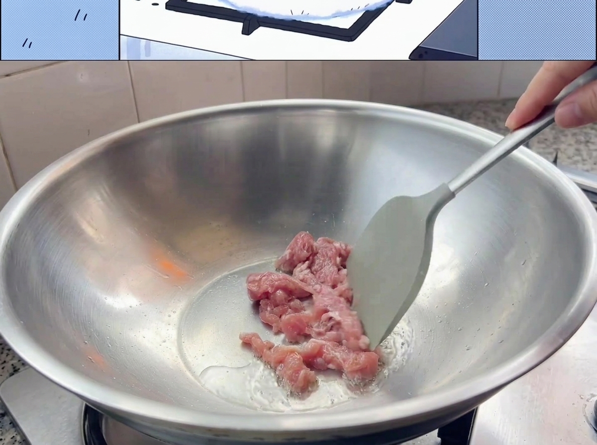 Fettine di maiale saltate in un wok caldo.