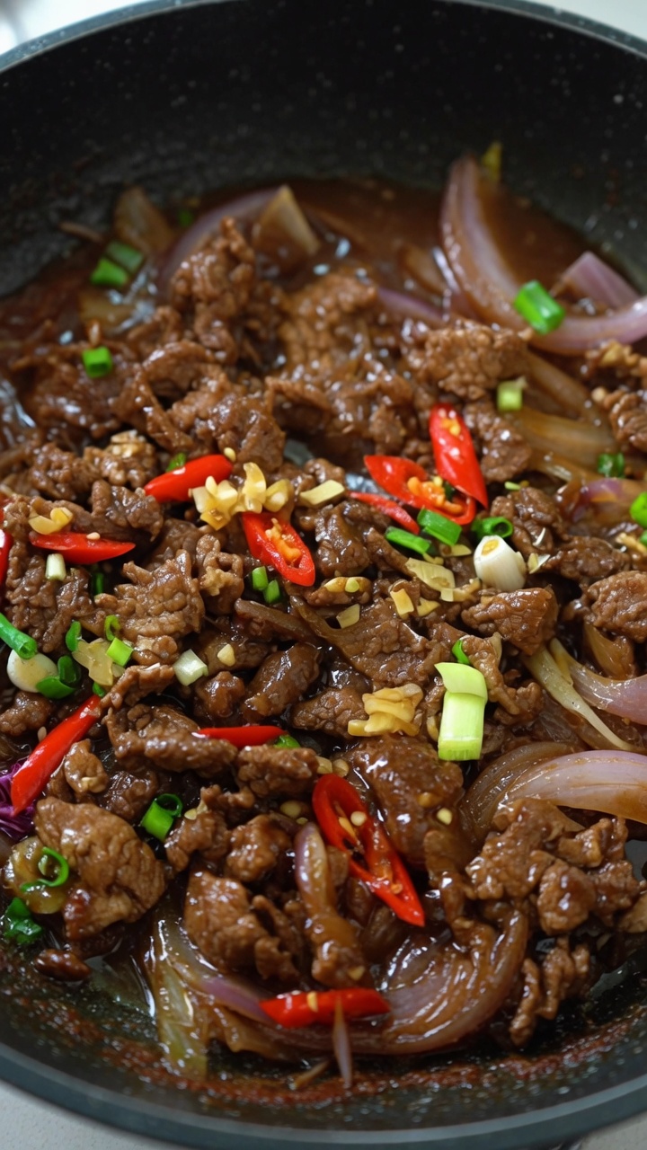 Manzo Brasato alle Cipolle